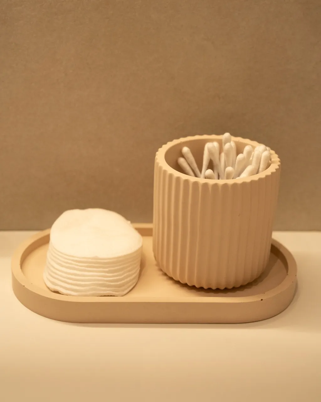 Set decorativ tăviță și borcan din praf ceramic — miniatură 4