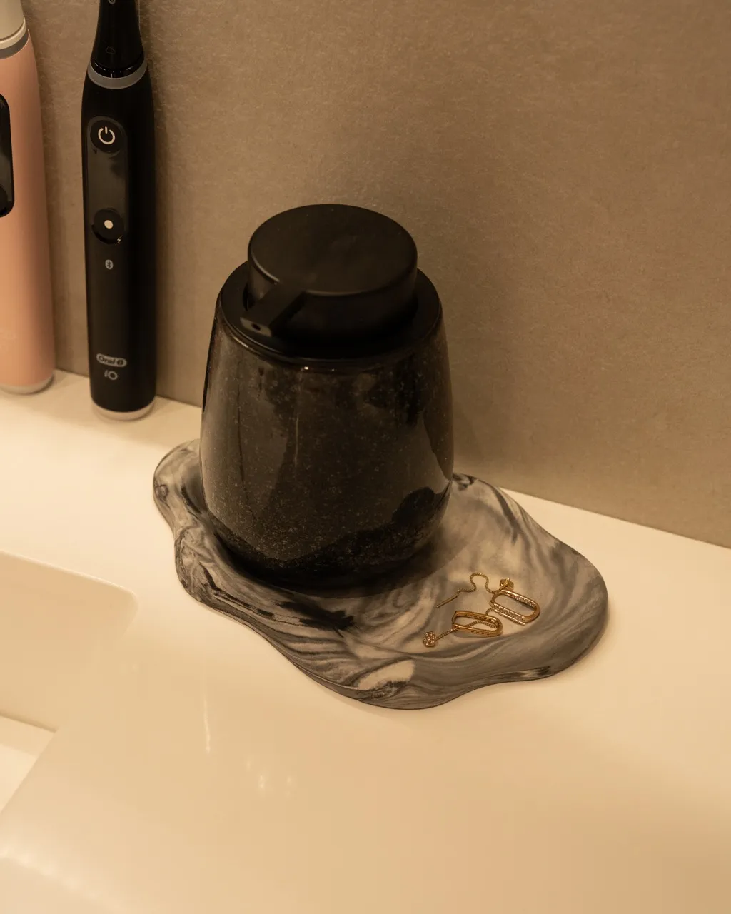 Tavă decorativă formă de nor din praf ceramic — miniatură 3